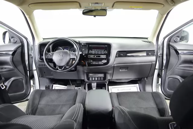 Mitsubishi Outlander 2018